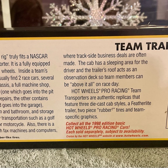 NASCAR By Hot Wheels pro racing. The Skittles #36 hauler. - Picture 7 of 7